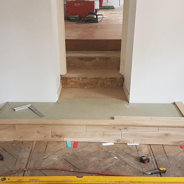 Rénovation et réparation de parquet et d'escalier en bois